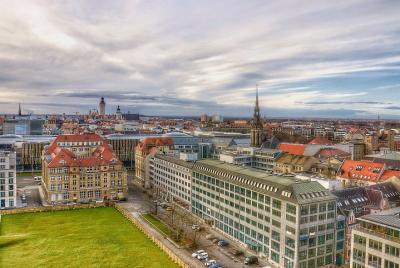 Tour privado de lo mejor de Leipzig: turismo, comida y cultura con un local Tour privado de lo mejor de Leipzig: turismo, comida y cultura con un local