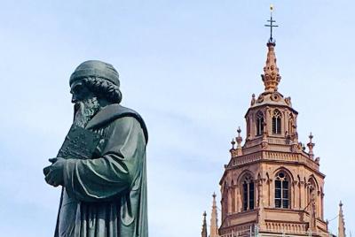 Visita guiada privada de 2 horas a pie: Gutenberg y la catedral de Mainz Visita guiada privada de 2 horas a pie: Gutenberg y la catedral de Mainz