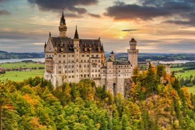 Tour privado a Neuschwanstein y más para grupos.