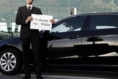 Traslado desde el aeropuerto de salida desde los hoteles de Potsdam al aeropuerto BER de Berlín Traslado desde el aeropuerto de salida desde los hoteles de Potsdam al aeropuerto BER de Berlín