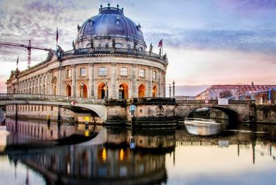 Traslados privados desde Berlín desde el aeropuerto de Berlín SXF a la ciudad de Berlín Traslados privados desde Berlín desde el aeropuerto de Berlín SXF a la ciudad de Berlín