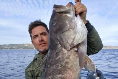 Viaje de pesca privado La Canea, Creta (el precio es por grupo) Viaje de pesca privado La Canea, Creta (el precio es por grupo)