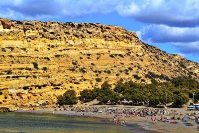 Excursión de día completo con todo incluido a Matala Beach-Spili Village-Kournas Lake-Group Excursión de día completo con todo incluido a Matala Beach-Spili Village-Kournas Lake-Group