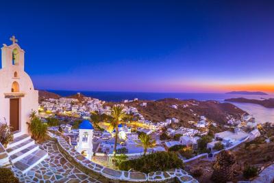 Vuelo en helicóptero Ios a Santorini