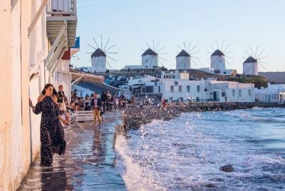 Excursion accesible: Paseo panorámico en Mykonos (4 personas + 2 sillas de ruedas)