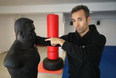 Clase de artes marciales de estilo griego