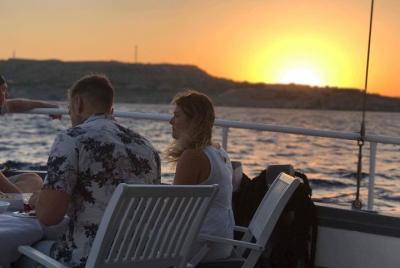 Romantika Crucero con cena al atardecer de 3 horas
