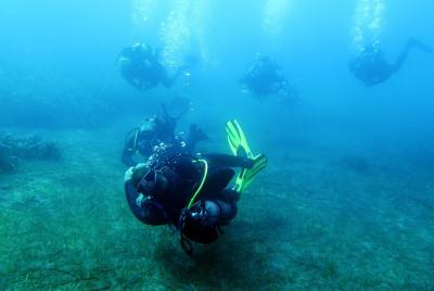 Experiencia de buceo en Santorini
