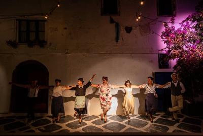 El espectáculo de bodas griego - Santorini