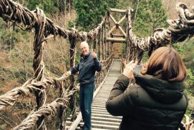 Excursión de medio día en taxi privado a Iya Valley con conductor inglés
