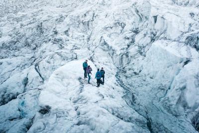 Tour de medio día en grupo pequeño al glaciar Vatnajokull desde Skaftafell