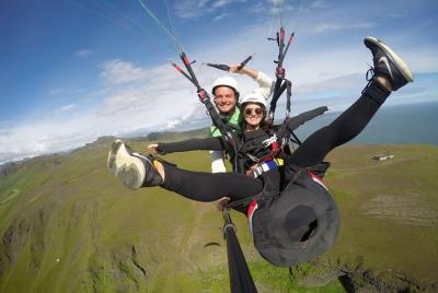Vuelos en tándem parapente desde Vik
