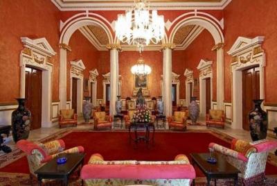 Una escapada de un día en el regazo de la naturaleza con comidas Regal y High Tea