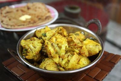 Demostración privada de cocina india y comida a domicilio Minutos del Taj Mahal