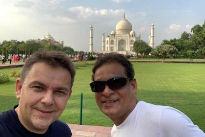 Servicios de guía turístico de Taj Mahal con entradas