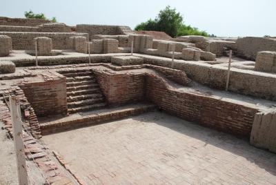 02 noches y 03 días Tour de Ahmedabad con excursión a Lothal y Uthellya 02 noches y 03 días Tour de Ahmedabad con excursión a Lothal y Uthellya