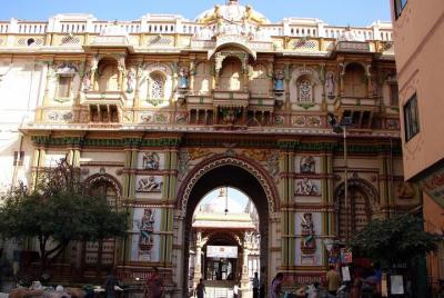 Paseo guiado por el casco antiguo de Ahmedabad de Unique Pols, que incluye traslado privado Paseo guiado por el casco antiguo de Ahmedabad de Unique Pols, que incluye traslado privado