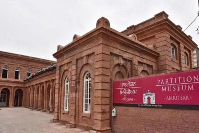 Excursión privada de un día: Partition Museum en Amritsar y Wagah Border Drama Excursión privada de un día: Partition Museum en Amritsar y Wagah Border Drama