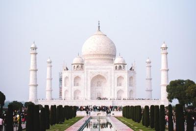 Tour privado de 1 día de tajmahal desde Bangalore con vuelo, auto, guía, entradas