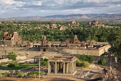 Estancia romántica (4N / 5D Karnataka - Mysore & Coorg Tour privado de varios días)