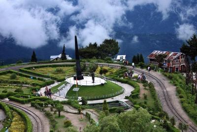 Excursión de día completo de Same Day Mirik desde Darjeeling incluyendo Lake Boat Ride Excursión de día completo de Same Day Mirik desde Darjeeling incluyendo Lake Boat Ride