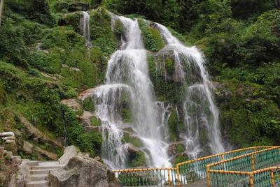 Darjeeling + Kalimpong + Gangtok (05 noches / 06 días) Darjeeling + Kalimpong + Gangtok (05 noches / 06 días)