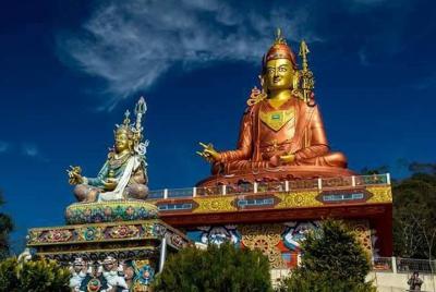 Darjeeling + Kalimpong + Pelling + Gangtok (07 noches / 08 días) Darjeeling + Kalimpong + Pelling + Gangtok (07 noches / 08 días)