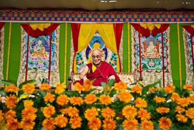 Excursión privada de día completo a McLeod Ganj y Dharamshala City con Norbulingka Institute Excursión privada de día completo a McLeod Ganj y Dharamshala City con Norbulingka Institute