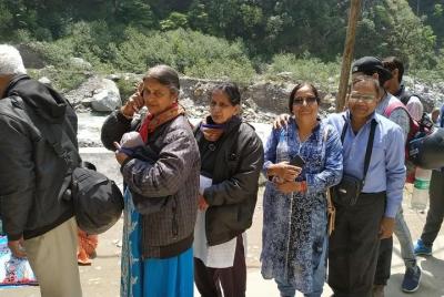 Chardham Yatra Ex Haridwar 10 días (09 NOCHES - 10 DÍAS) Chardham Yatra Ex Haridwar 10 días (09 NOCHES - 10 DÍAS)