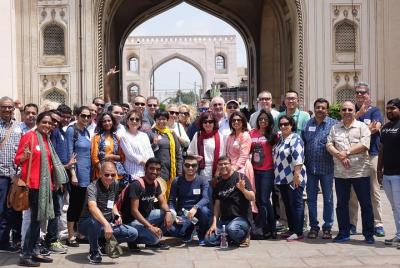 Asli = Auténtica experiencia de Hyderabad Asli = Auténtica experiencia de Hyderabad