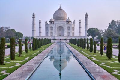 Excursión privada el mismo día al Taj Mahal desde Hyderabad con boleto aéreo de regreso Excursión privada el mismo día al Taj Mahal desde Hyderabad con boleto aéreo de regreso