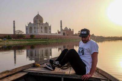 Excursión privada de un día al Taj Mahal Sunrise y Agra desde Jaipur