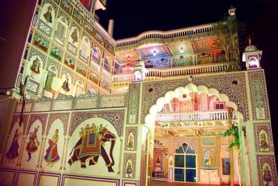Shekhawati tour en coche y conductor desde Jaipur Shekhawati tour en coche y conductor desde Jaipur
