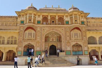 Jaipur: Explorando el Fuerte Amer y el Fuerte Nahargarh con transferencias incluidas Jaipur: Explorando el Fuerte Amer y el Fuerte Nahargarh con transferencias incluidas