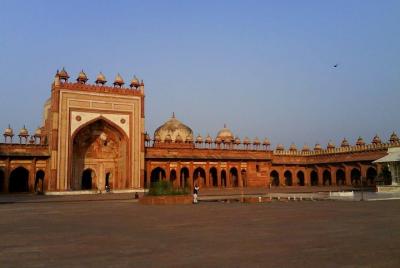 Excursión privada de un día a Fatehpur Sikri desde Jaipur a Agra Excursión privada de un día a Fatehpur Sikri desde Jaipur a Agra