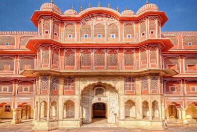 Tour de día religioso de Jaipur Tour de día religioso de Jaipur