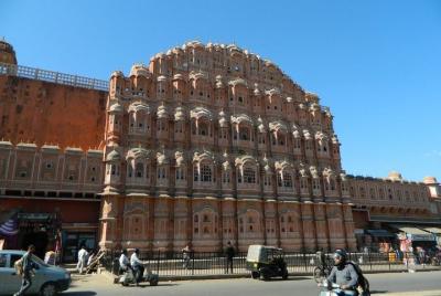Entradas de entradas de libros, taxi y guía turística para Jaipur Entradas de entradas de libros, taxi y guía turística para Jaipur