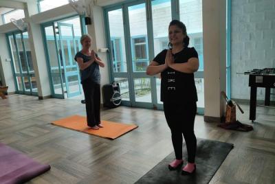 Sesión privada de yoga indio auténtico en Jaipur