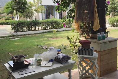 Taller de teñido natural y arte índigo en Gunawata