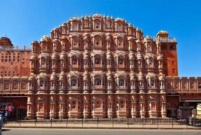 Recorrido a pie por el patrimonio