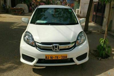 Traslado del aeropuerto de Jaipur (aeropuerto de Jaipur a hoteles y hogares) en Jaipur Traslado del aeropuerto de Jaipur (aeropuerto de Jaipur a hoteles y hogares) en Jaipur