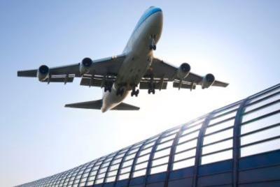 Traslado privado de llegada: el aeropuerto internacional de Jaipur al hotel