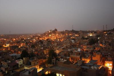 Experimente Jaisalmer por la noche (visita guiada a pie de 2 horas)