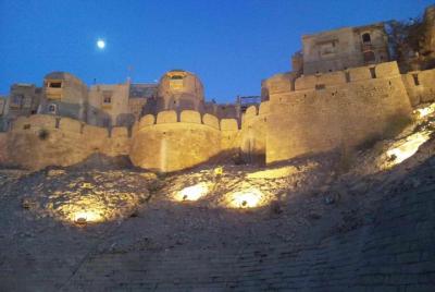 Traslado asequible al aeropuerto de Jaisalmer