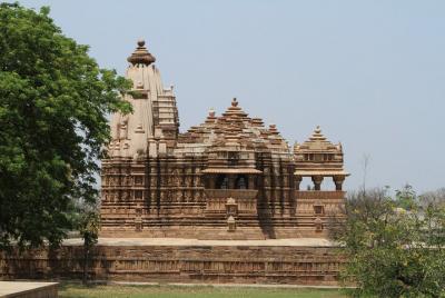 Excursión de un día a Khajuraho (experiencia turística privada curada de Jhansi) Excursión de un día a Khajuraho (experiencia turística privada curada de Jhansi)