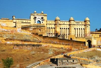 Traslado privado desde Jaisalmer a Jaipur