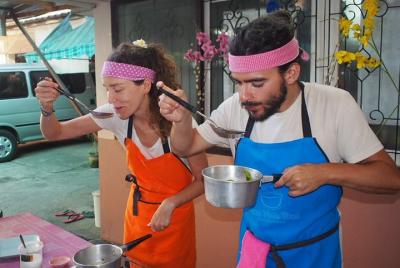 Experiencia de clase de cocina tradicional de Rajasthan