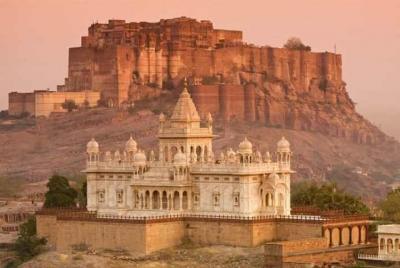 Excursión privada de 2 días a Jodhpur con paseo en camello y visita al pueblo