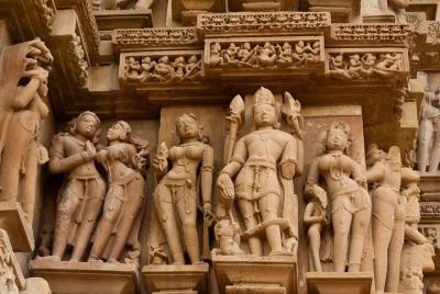Los templos orientales de la UNESCO en Khajuraho - Un recorrido a pie