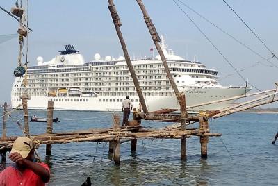 Experiencia privada en casa flotante